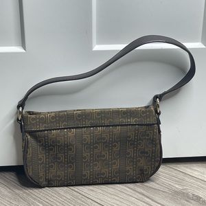 Pretty Small Liz Claiborne